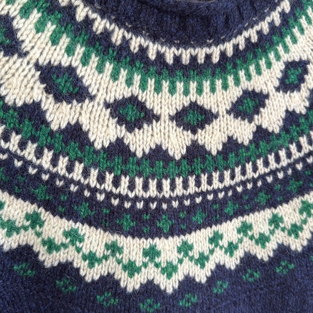 LL Bean Classic Heritage Fair Isle Navy Green 100% Lambs Wool Women’s Sweater M - Picture 6 of 17